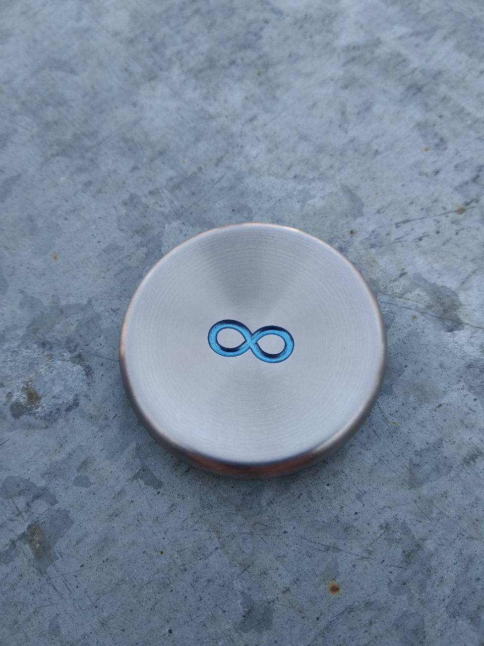 Titanium contact coin "Infinite Wave", skill toy, Fidget stone, worry coin, pocket toy, one side engrave