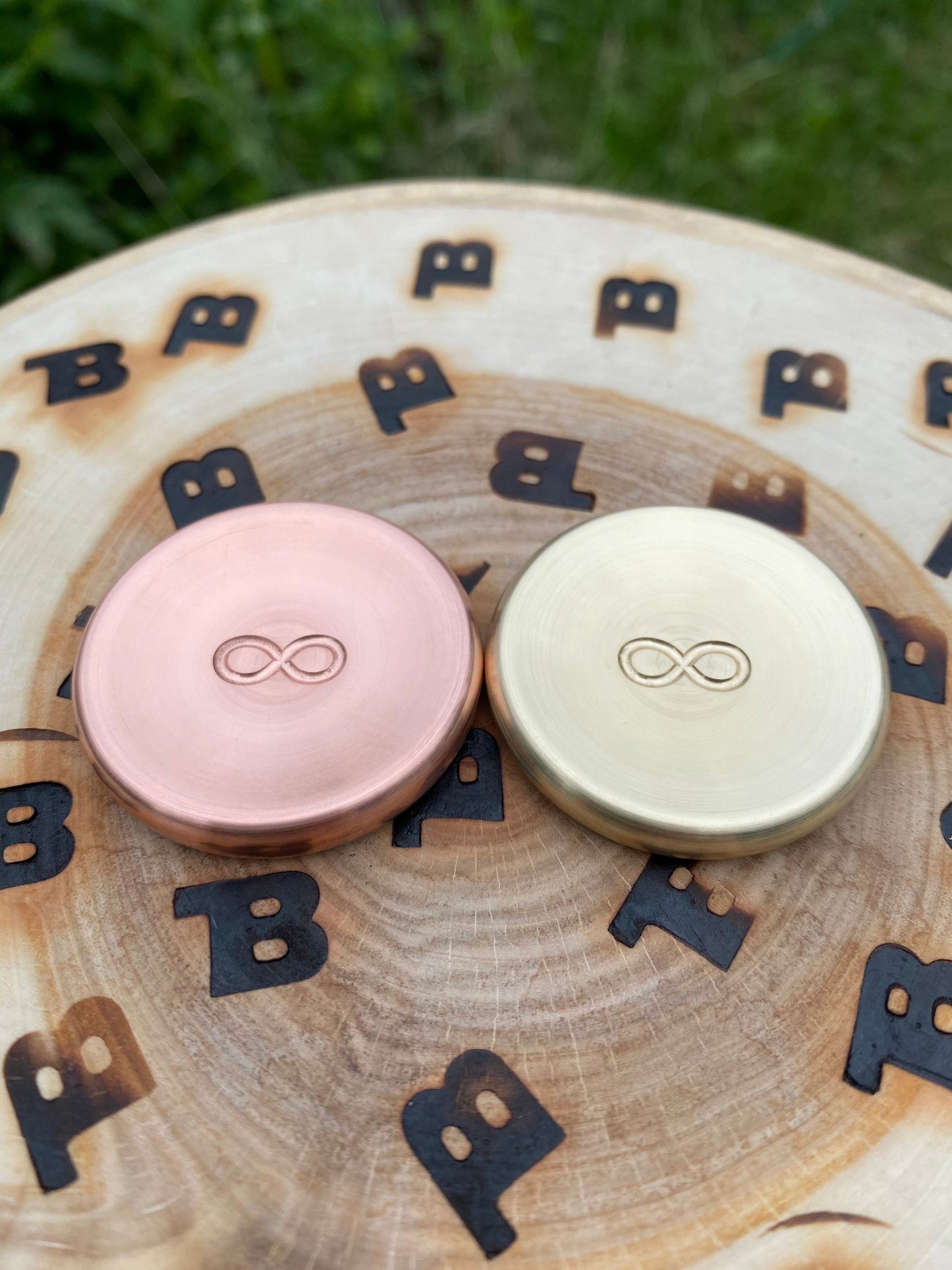 Copper brass contact coin "Infinite Wave", skill toy, Fidget stone, worry coin, pocket toy, one side engrave